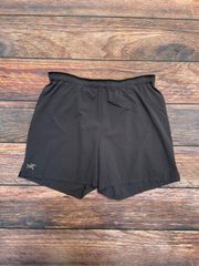 【 ARC'TERYX 】アークテリクス　ショートパンツ　ポリエステル100%　イージーパンツ　チャーコールグレー　L