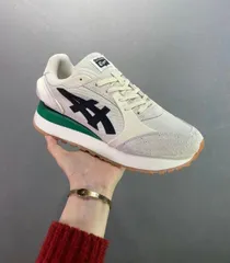 【新品】Onitsuka Tiger MOAGE CO / モアージュ シーオーのサムネイル