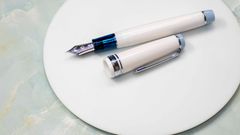 数量限定】PILOT キャップレス 丸善 丸の内本店20周年若檸檬 - メルカリ