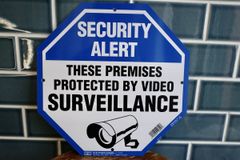 新品 SECURITY SIGN セキュリティ 監視カメラ 防犯 看板 プラスチックサイン アメリカ製 HYKO 世田谷ベース ガレージ 駐車場