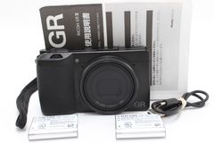 1180ショット！RICOH GR III デジタルカメラ APS-Cサイズ 大型CMOSセンサー搭載 GRIII GR3 3型