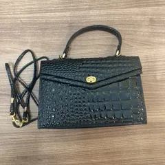 クロコ型押し　2wayバッグ　ショルダーバッグ　ハンドバッグ　黒