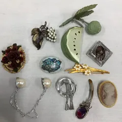 ヴィンテージ　ブローチ　ペンダント　アクセサリー　10個まとめ売り　C842