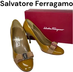 Salvatore Ferragamo　フェラガモ　パンプス　CARLA　シガロ　パテントカーフ　ハイヒール　8　25cm　大きいサイズ　ヴァラリボン　マスタード　イエロー系