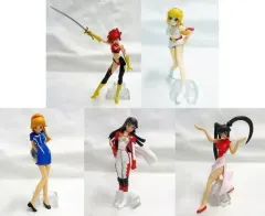 キューティーハニー全6種類+ミニフィギュア2種類 Amazon.co.jp: キューティーハニーF クリアポ―チコレクション全6