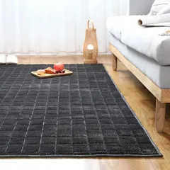 【在庫処分】VK Living カーペット キルトラグ ラグマット 絨毯 ラグ 130×190cm(約1.5畳) 洗える 滑り止め付 防ダニ 抗菌 防臭 1年中使えるタイプ 床暖房 ホットカーペット対応 フランネルラグ ダークグレー VKJ043