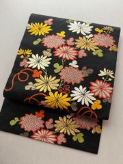 名古屋帯　刺繍　黒地　菊尽くし 名古屋帯 刺繍 黒地 菊尽くし - メルカリ