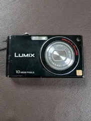 Panasonic LUMIX FX37 ブラック 10メガピクセル ライカ 概要 デジタルカメラ DMC-FX37 | LUMIX（ルミックス） ミラー