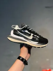 2024年最新】sacai nike 28の人気アイテム - メルカリ