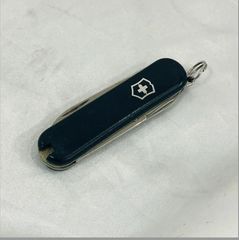 A【中古】ヴィクトリノックス ビクトリノックス マルチツール ナイフツール サバイバルツール キャンプ アウトドア