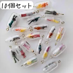 フィギュア入りカプセル チャーム パーツ 個性的 人形人物 ハンドメイド DIY 手芸 リメイク 工作 クラフト 大ぶり 大きめ チャーム アクセサリー ピアス イヤリング ミニチュア ジオラマ
