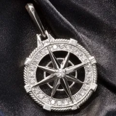 ペンダントトップ メンズ K18WG 18K 18金 ダイヤモンド 方位磁針 コンパス ペンダントヘッド ホワイトゴールド 日本製 刻印入り 鑑別書付き 大きめ シンプル プレゼント ギフト【アクセサリーマート/メルカリShops店】