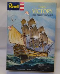 旧キット Revell EASY TO ASSEMBLE PLASTIC KIT H.M.S. VICTORY LORD
