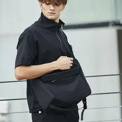 ショルダーバッグ ミニショルダー ナイロンポリエステル 肩掛け 斜めかけ シンプル お出かけ  オシャレ 無地  軽量  レディース メンズ  男女兼用カジュアル ショルダー トートバッグ トートサブバッグ 内ポケット コンパクト 収納 撥水 軽量 かっこいい