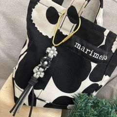 パラコード　キーホルダー　お花