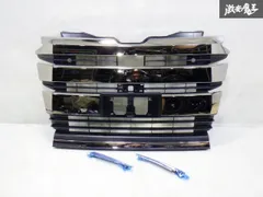 送料無料 ノア 90系 未使用 フロントグリル 90系ノア専用 フロントグリル FRP TOYOTAエンブレム付 オート