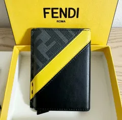 【美品 / 鑑定済】FENDI フェンディ カードホルダー スライド ブラック×イエロー 7M0302 A9XS