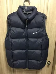 【美品※最終値下げ！】Nike ブラック ダウンベスト Nike ブラック ダウンベスト