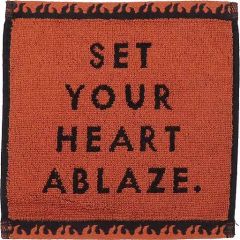 [중고]타월·수건 황옥 안주로/SET YOUR HEART ABLAZE