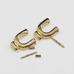 美品】Esnes Nommoc 時計 ピアス - メルカリ