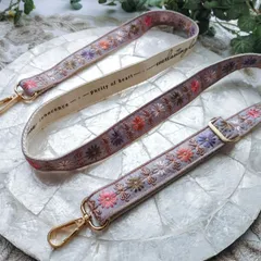 No.277 (藤色・幅2.5㎝)『インド刺繍ショルダーストラップ』　スマホストラップ　スマホショルダー　バッグショルダー　ネックストラップ　インド刺繍アクセサリー