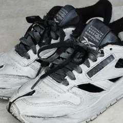 Maison Margiela × Reebok（メゾン・マルジェラ × リーボック）Classic Leather Tabi Décortiqué Low（クラシックレザー・タビ・デコルティケ・ロー）24.5cm （Bianchetto / ビアンケット）