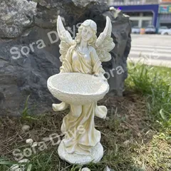 ガーデンオブジェ 天使像 バードフィーダー 置物 彫刻 餌台 おしゃれ かわいい インテリア 北欧 小物置き アンティーク調 美しい エレガント 屋外 庭 テラス 花壇 ガーデニング 西洋風 飾り 樹脂 8×23.5cm