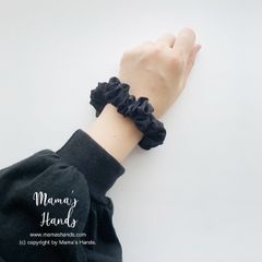 絹 シルク 100% おしゃれな フォーマル 黒 ブラック 冠婚葬祭 細め 子供 大人 シュシュ ヘアゴム