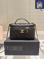 【カラー豊富♡ミラー付き】CHANEL ヴァニティ バッグ 25c カラー豊富♡ミラー付き】CHANEL ヴァニティ バッグ 25c