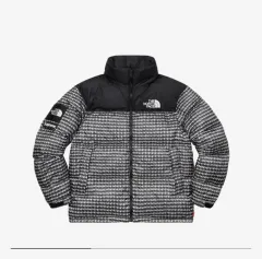 2025年最新】supreme ヌプシ スタッズの人気アイテム - メルカリ