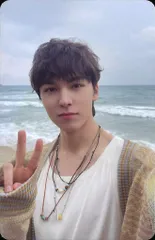 SEVENTEEN FEEL YOU Ver. VERNON SPILL THE FEELS