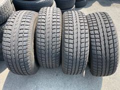 マックストレック スタッドレスタイヤ MAXTREK TREK M7 2024年製造 トレック エムセブン 31×10.5R15 109S 78プラドなどに！