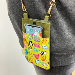 ショルダーポシェット 猫柄 スマホポーチ ハンドメイド B142