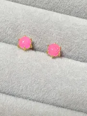 ピンクカラーオパール　SILVER925製・18KGP仕上げ　天然石　ピアス　つけっぱなし　大人可愛い　小ぶり