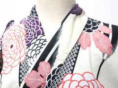【一輝堂】【着物】浴衣　ゆかた　綿紅梅　古典花柄　身丈約163.5cm　裄丈約61.5cm　25z04-1889