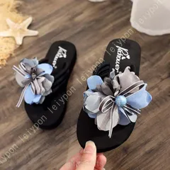 ビーチサンダル レディース 厚底 花 軽い トングサンダル 歩きやすい ヒール 海 痛くない 女の子 レジャー用 タウン用 女性用 履き心地 おsq お買い得