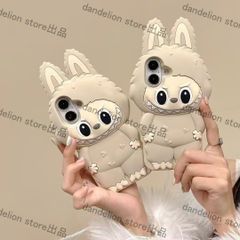 スマホケース　ラブブLabu　シリコン　アイボリー　iPhone対応　アイフォンケース　iPhone16pro/16promax/15/14/13　可愛いケース　海外限定　新品未使用