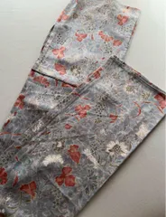 単衣　小紋　更紗紋様　水色