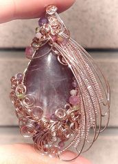 宝石質　レピドライト鳳凰　ワイヤーアート・ペンダント