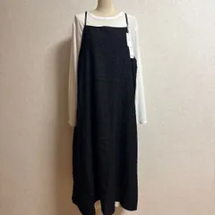 KN3105 ＊4L 大きいサイズ　 ロング 黒 ワンピース キャミワンピース　白トップス付き