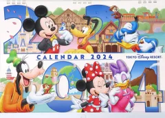 【中古】カレンダー ミッキー＆フレンズ 東京ディズニーリゾート 2024年度 壁掛けカレンダー 東京ディズニーリゾート限定