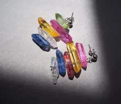 マルチカラークリスタルピアスNo.3