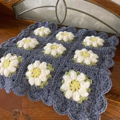 もこもこ モチーフ編み マルチカバー （サイズ約166×90㎝）