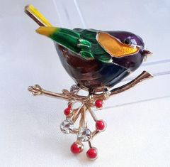 ☆可愛らしい小鳥モチーフ　小ぶりなブローチ　パープルカラー
