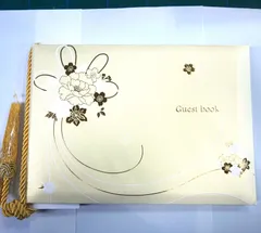 横書きのゲストブック（芳名帳）結婚式などお祝い事にご利用できます。