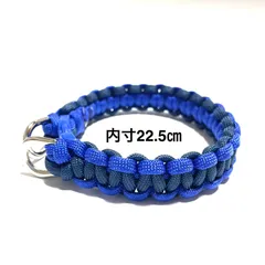 ペット用品　🐕‍🦺 犬の首輪　🐈 猫の首輪　犬猫　パラコード4㎜ ／ 2色編み　内寸22.5㎝／重さ21g　ハンドメイド　💙ダークブルー＋ パープル　♡ コブラ編みの首輪 ♡     Dカン小／2個タイプ　超小型犬〜小型犬向き …🐕‍🦺