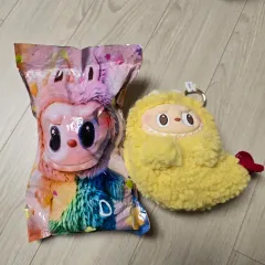 新品未開封 ラブブ ぬいぐるみ キーホルダー 2個 まとめセット