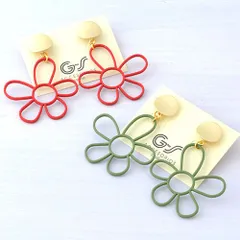 ピアス　大ぶり　フラワー　オシャレ　レッド　グリーン　ゴールド　パーティー　発表会　結婚式