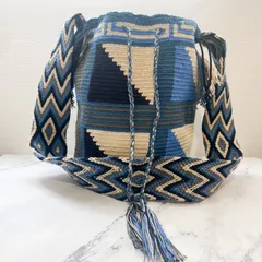 ワユーバッグ　新品　未使用　マルチカラー Wayuu Bag ワユーバッグ 、ワユーバッグ、ワユーバッグ特集