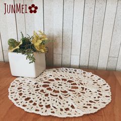ドイリー　ハンドメイド